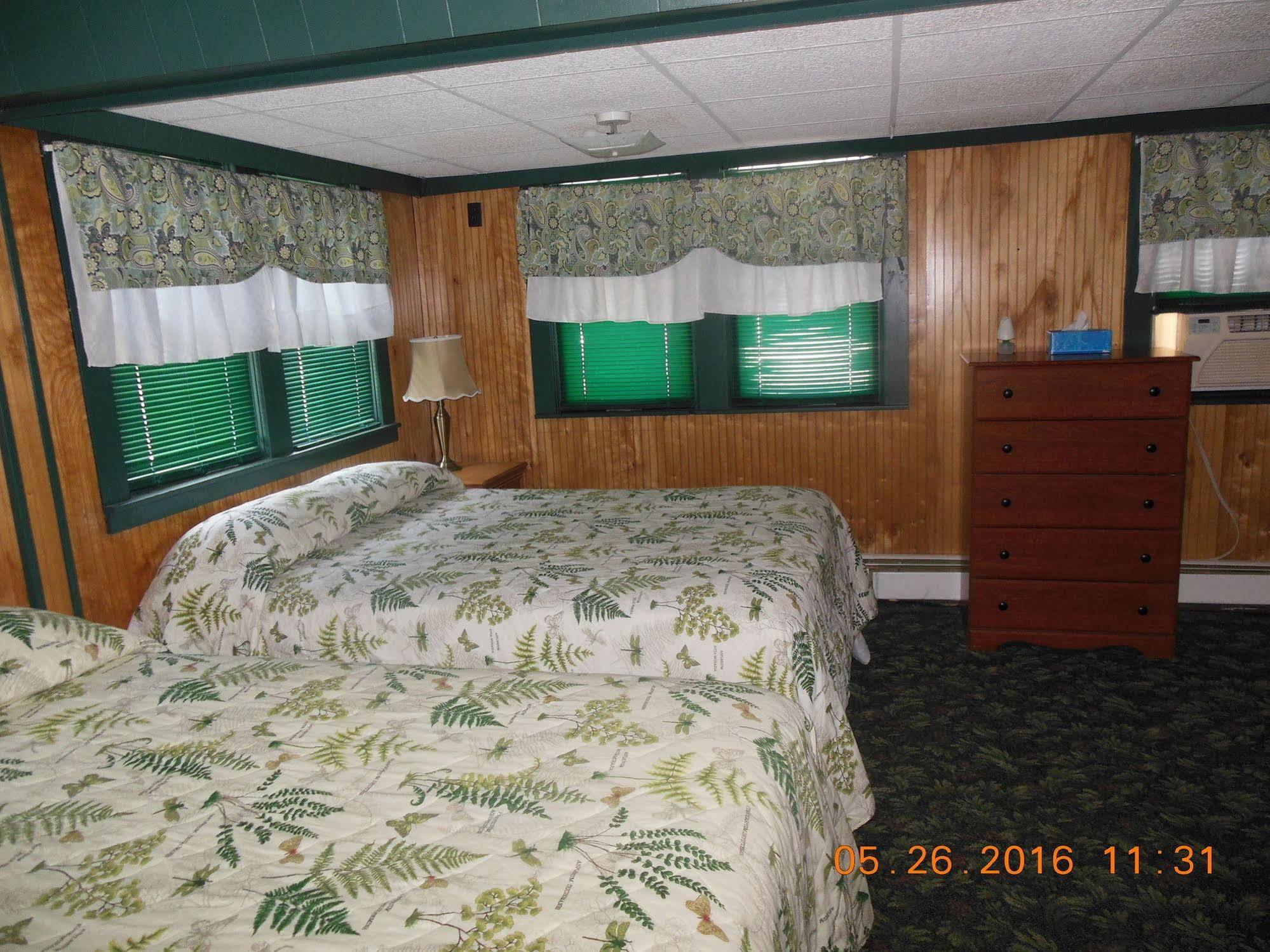 אוסווגו Evergreen Motel מראה חיצוני תמונה